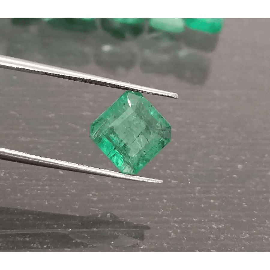2.28ct Vivid Green Ethiopian Emerald, 100% Natural Gem - SMSGEMS 