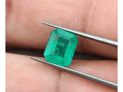 2.30ct Swat Emerald, 100% Natural Earth Mined Gemstone. - SMSGEMS 