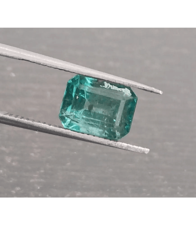 2.31ct Zambian Emerald, 100% Natural Gem - SMSGEMS 