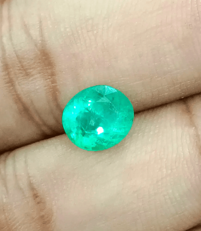 2.34ct Vivid Green Colombian Emerald, 100% Natural Gemstone - SMSGEMS 