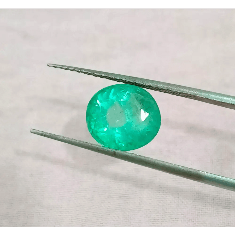 2.34ct Vivid Green Colombian Emerald, 100% Natural Gemstone - SMSGEMS 