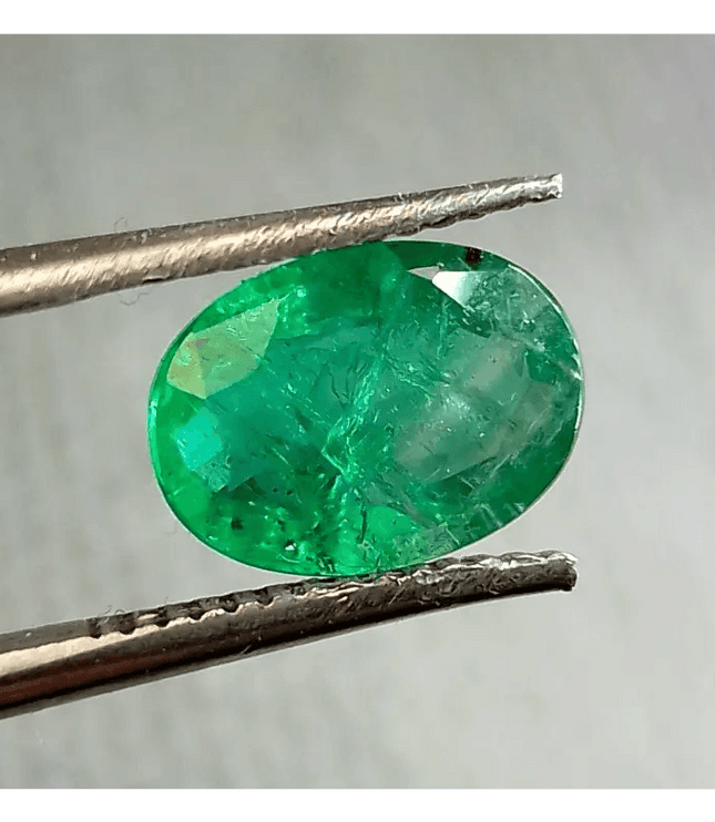 2.35ct Vivid Green Emerald, 100% Natural Emerald - SMSGEMS 
