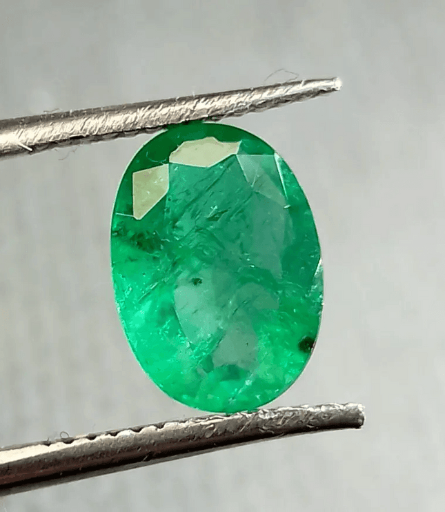 2.35ct Vivid Green Emerald, 100% Natural Emerald - SMSGEMS 