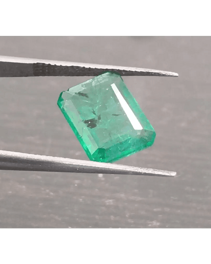 2.35ct Vivid Green Emerald, 100% Natural Gemstone - SMSGEMS 