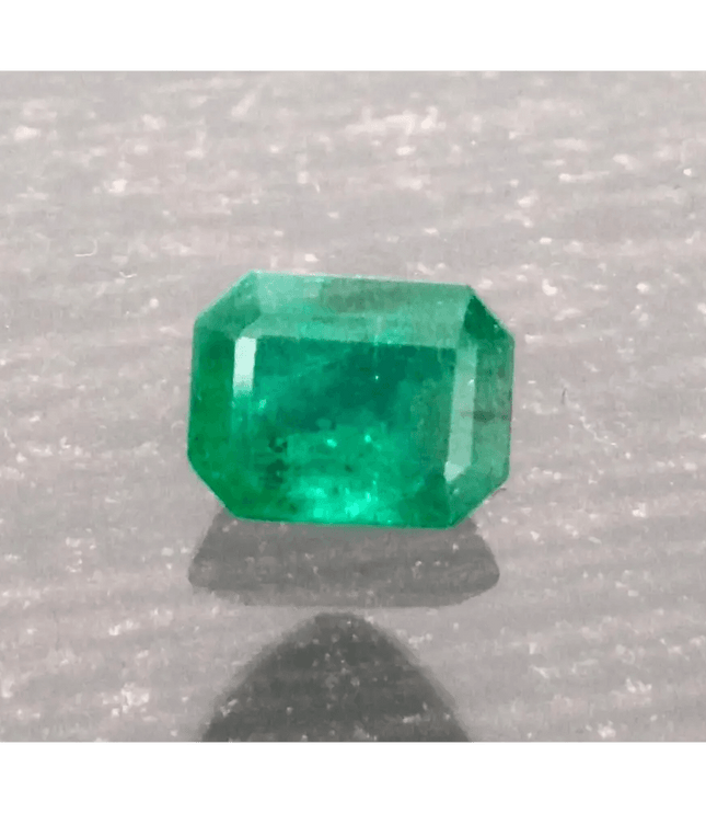 2.38ct Swat Emerald , 100% Natural Earth Mined Gem. - SMSGEMS 
