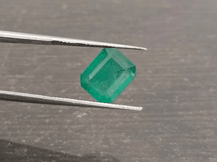 2.38ct Zambian Emerald, 100% Natural Gem - SMSGEMS 