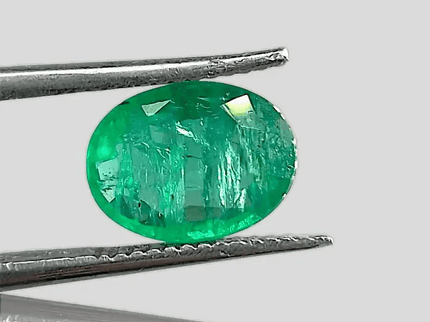 2.38ct Vivid Bright Green Emerald, 100% Natural Gem - SMSGEMS 