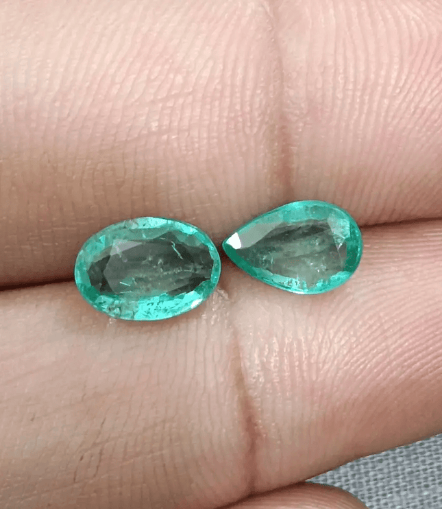2.40ct / 2 pcs Zambian Emeralds , 100% Natural Earth Mined Gemstones. - SMSGEMS 