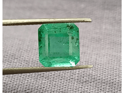 2.40ct Medium Vivid Zambian Emerald , 100% Natural Earth Mined Gem. - SMSGEMS 
