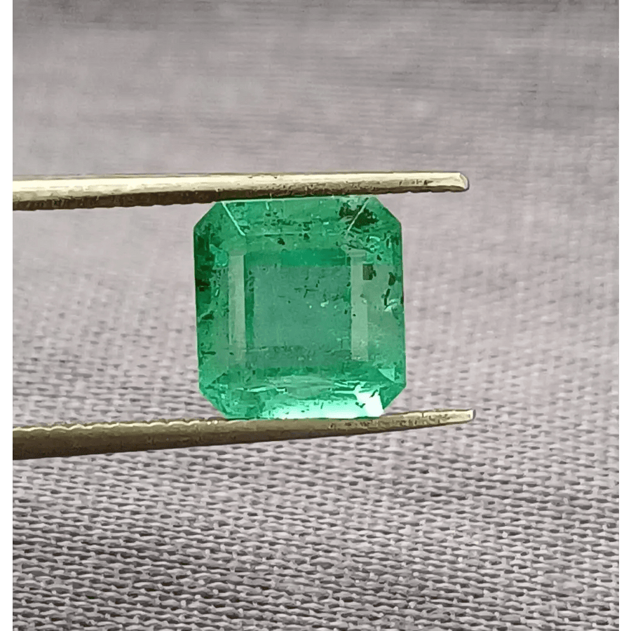 2.40ct Medium Vivid Zambian Emerald , 100% Natural Earth Mined Gem. - SMSGEMS 
