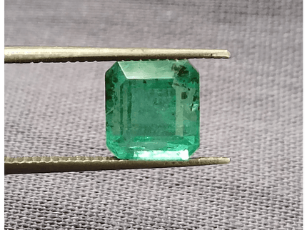 2.40ct Medium Vivid Zambian Emerald , 100% Natural Earth Mined Gem. - SMSGEMS 