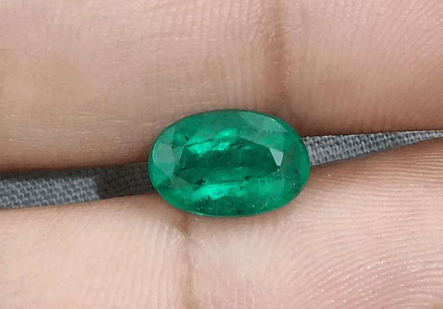 2.40ct Vivid Deep Green Swat Emerald, Natural Gemstone - SMSGEMS 