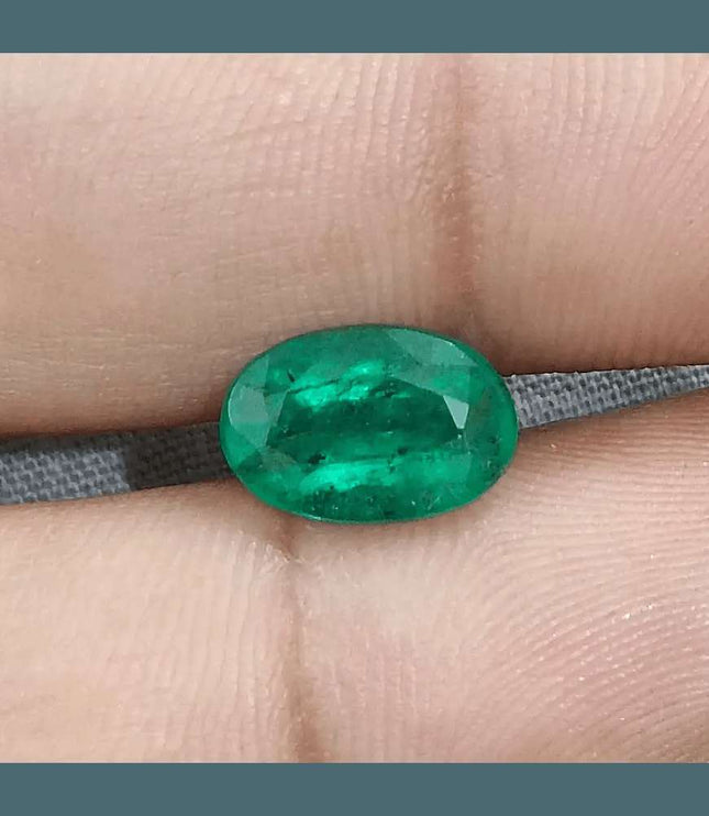 2.40ct Vivid Deep Green Swat Emerald, Natural Gemstone - SMSGEMS 