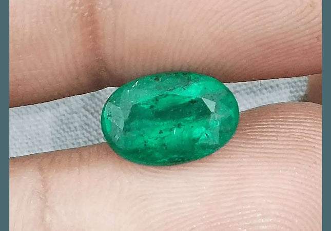 2.40ct Vivid Deep Green Swat Emerald, Natural Gemstone - SMSGEMS 