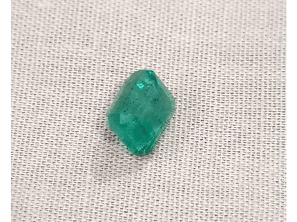 2.41ct Zambian Emerald , 100% Natural Earth Mined Gemstone - SMSGEMS 