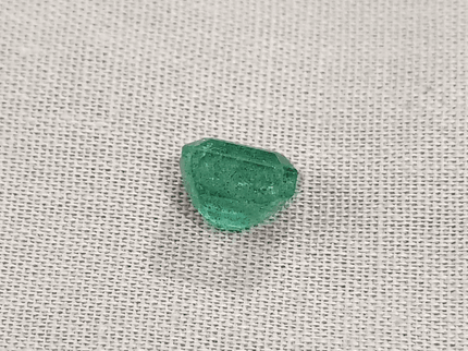 2.41ct Zambian Emerald , 100% Natural Earth Mined Gemstone - SMSGEMS 