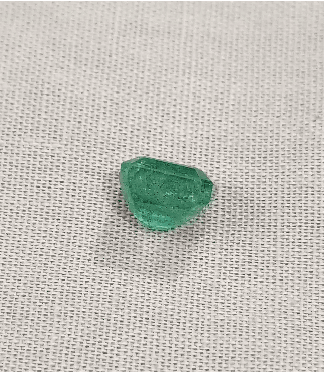 2.41ct Zambian Emerald , 100% Natural Earth Mined Gemstone - SMSGEMS 