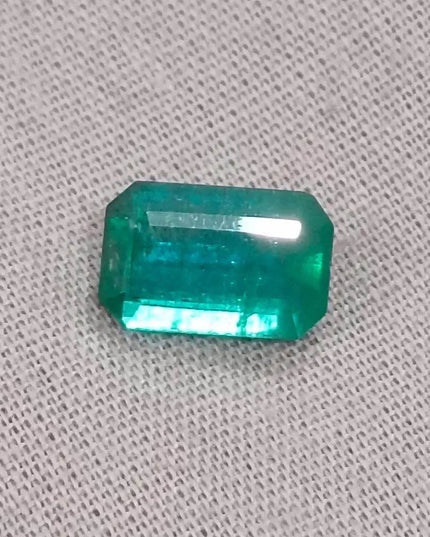 2.42ct Zambian Emerald , Natural Earth Mined Gemstone - SMSGEMS 