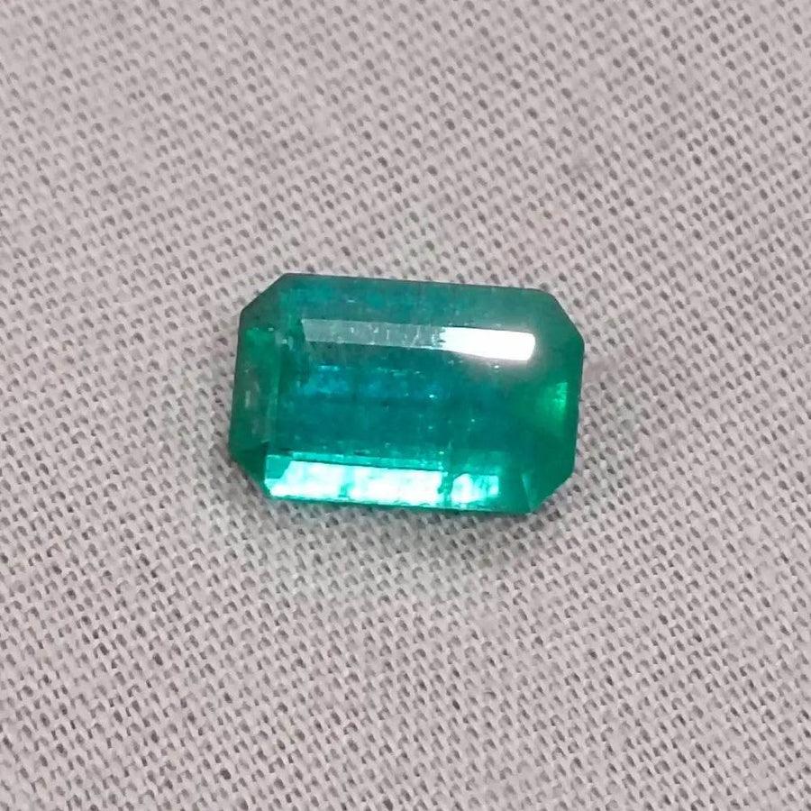 2.42ct Zambian Emerald , Natural Earth Mined Gemstone - SMSGEMS 