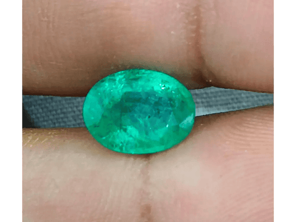2.44ct Medium Bright Green Zambian Emerald , 100% Natural Earth Mined Gemstone - SMSGEMS 