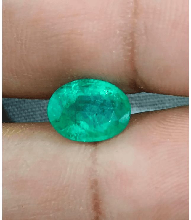2.44ct Medium Bright Green Zambian Emerald , 100% Natural Earth Mined Gemstone - SMSGEMS 