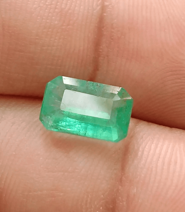 2.44ct Velvet Green Zambian Emerald, Natural Earth Mined Gemstone - SMSGEMS 