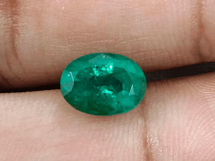 2.45ct Golden Green Zambian Emerald , 100% Natural Earth Mined Gemstone - SMSGEMS 