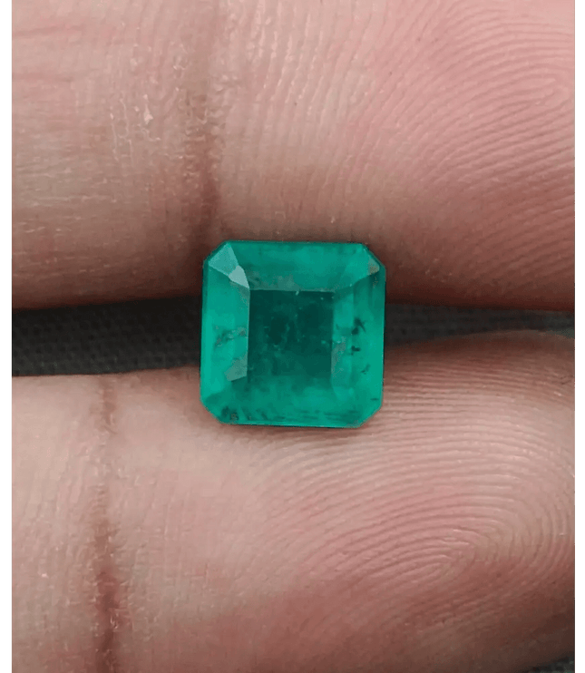 2.45ct Zambian Emerald, Natural Earth Mined Gemstone - SMSGEMS 