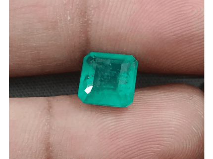 2.45ct Zambian Emerald, Natural Earth Mined Gemstone - SMSGEMS 