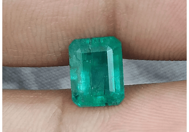 2.46ct Zambian Emerald, Natural Gemstone - SMSGEMS 