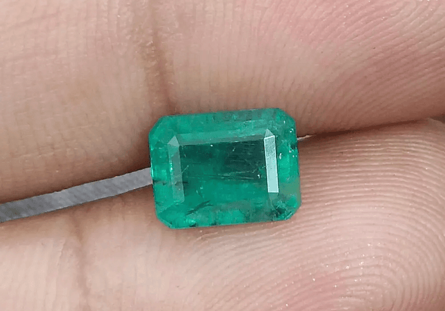 2.46ct Zambian Emerald, Natural Gemstone - SMSGEMS 