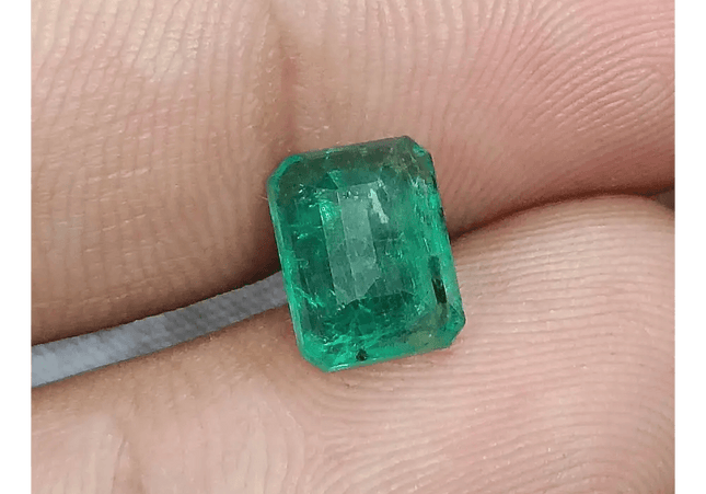 2.46ct Zambian Emerald, Natural Gemstone - SMSGEMS 