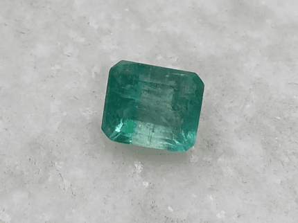 2.47ct Zambian Emerald , 100% Natural Earth Mined Gem. - SMSGEMS 