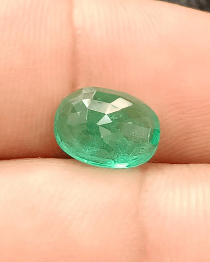 2.56ct Intense medium Green Emerald , 100% Natural Earth Mined Gem. - SMSGEMS 
