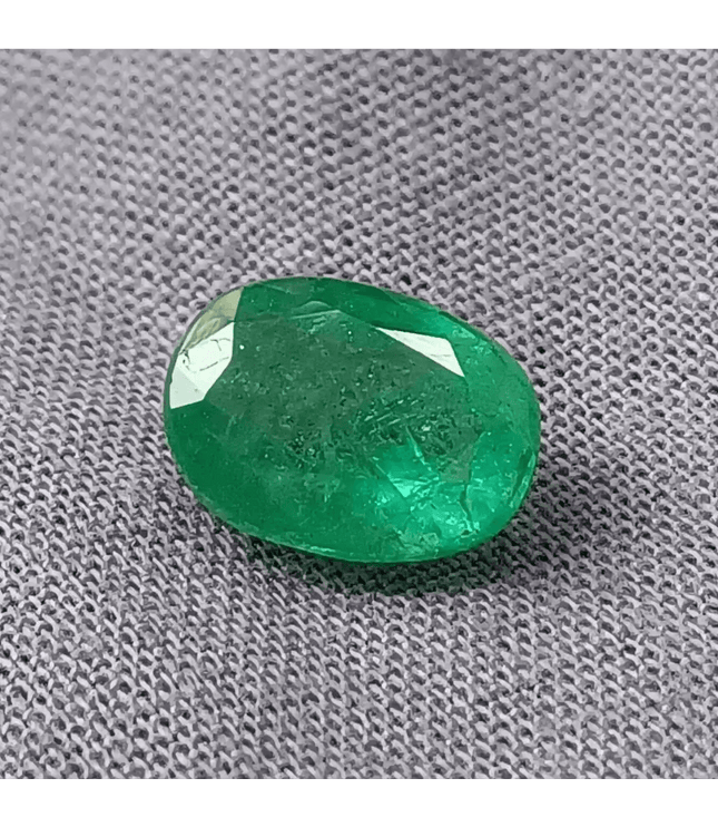 2.56ct Intense medium Green Emerald , 100% Natural Earth Mined Gem. - SMSGEMS 