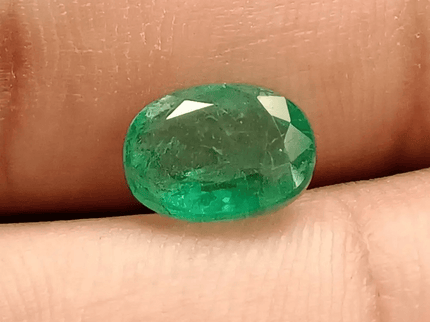 2.56ct Intense medium Green Emerald , 100% Natural Earth Mined Gem. - SMSGEMS 