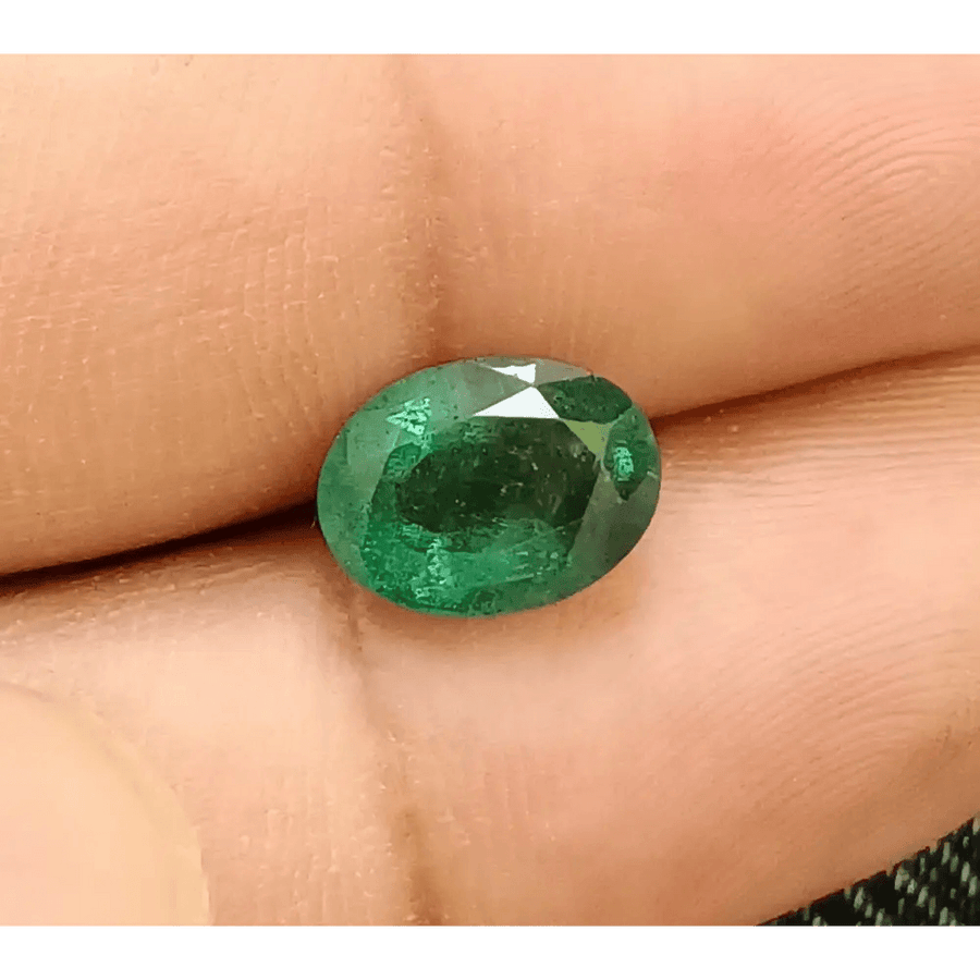 2.56ct Medium Deep Zambian Emerald , 100% Natural Earth Mined Gem. - SMSGEMS 