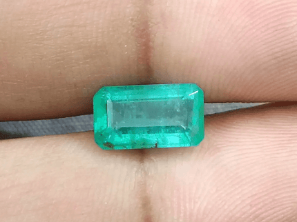 2.63ct Zambian Emerald, 100% Natural Gemstone - SMSGEMS 