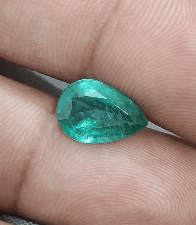 2.63ct Medium Deep Green Zambian Emerald, Natural Earth Mined Gemstone - SMSGEMS 
