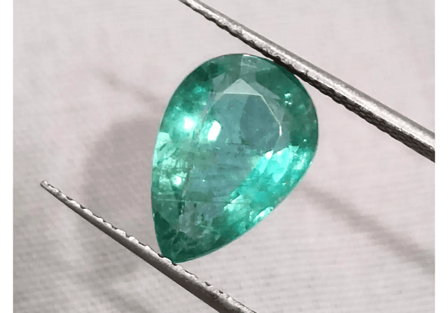 2.63ct Medium Deep Green Zambian Emerald, Natural Earth Mined Gemstone - SMSGEMS 