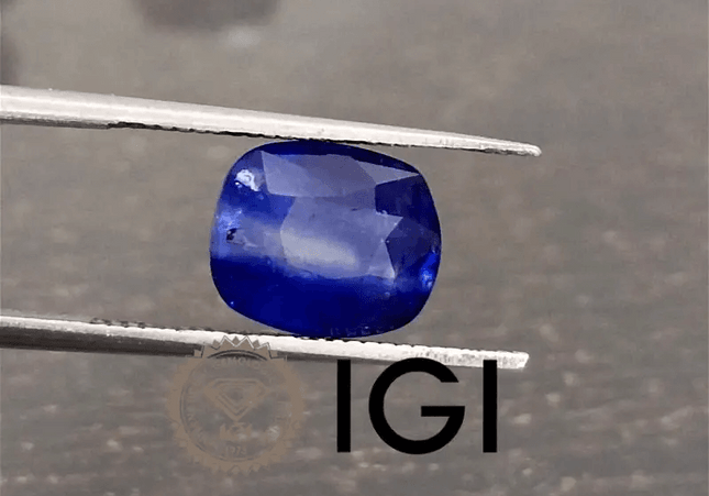 2.68ct IGI Certified Royal Blue Ceylon Sapphire, Natural only heated Earth Mined Gemstone. - SMSGEMS 