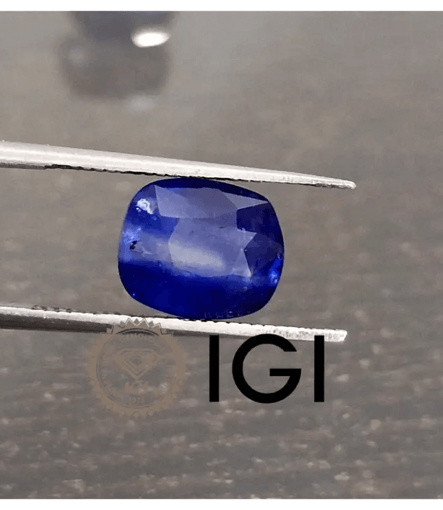 2.68ct IGI Certified Royal Blue Ceylon Sapphire, Natural only heated Earth Mined Gemstone. - SMSGEMS 