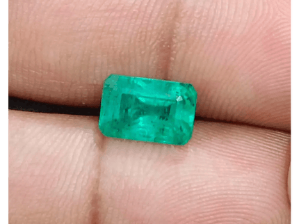 2.71ct Velvet Green Zambian Emerald , 100% Natural Earth Mined Gemstone - SMSGEMS 