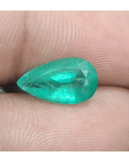 2.72ct Pastel Green Russian Emerald, 100% Natural Gemstones - SMSGEMS 