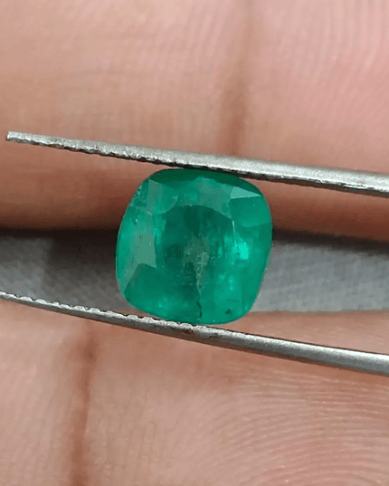 2.73ct Zambian Emerald , 100% Natural Earth Mined Gemstone. - SMSGEMS 