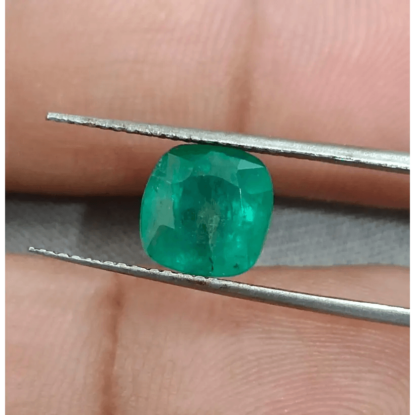 2.73ct Zambian Emerald , 100% Natural Earth Mined Gemstone. - SMSGEMS 
