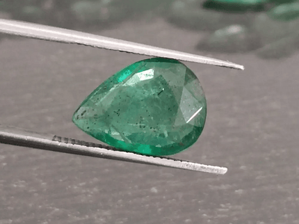 2.76ct Zambian Emerald , 100% Natural Gem - SMSGEMS 