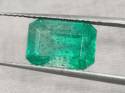 2.76ct Zambian Emerald Certified By GSI, Natural Gemstonr - SMSGEMS 