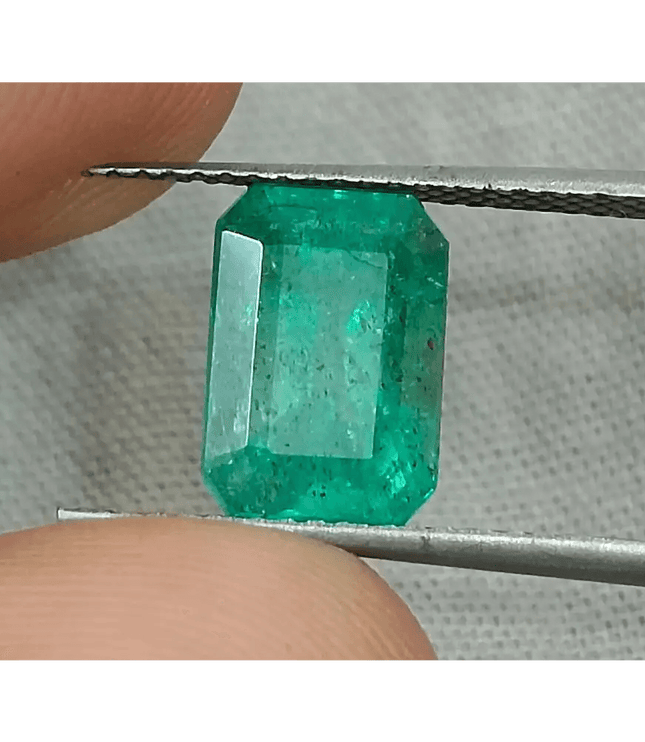2.76ct Zambian Emerald Certified By GSI, Natural Gemstonr - SMSGEMS 