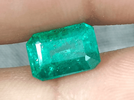 2.76ct Zambian Emerald Certified By GSI, Natural Gemstonr - SMSGEMS 
